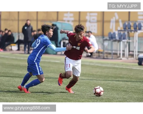 广州富力迎战贵州智诚期待精彩对决两队争夺三分展现足球魅力与激情